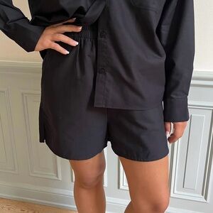 Djerf Avenue Breezy Shorts 🖤